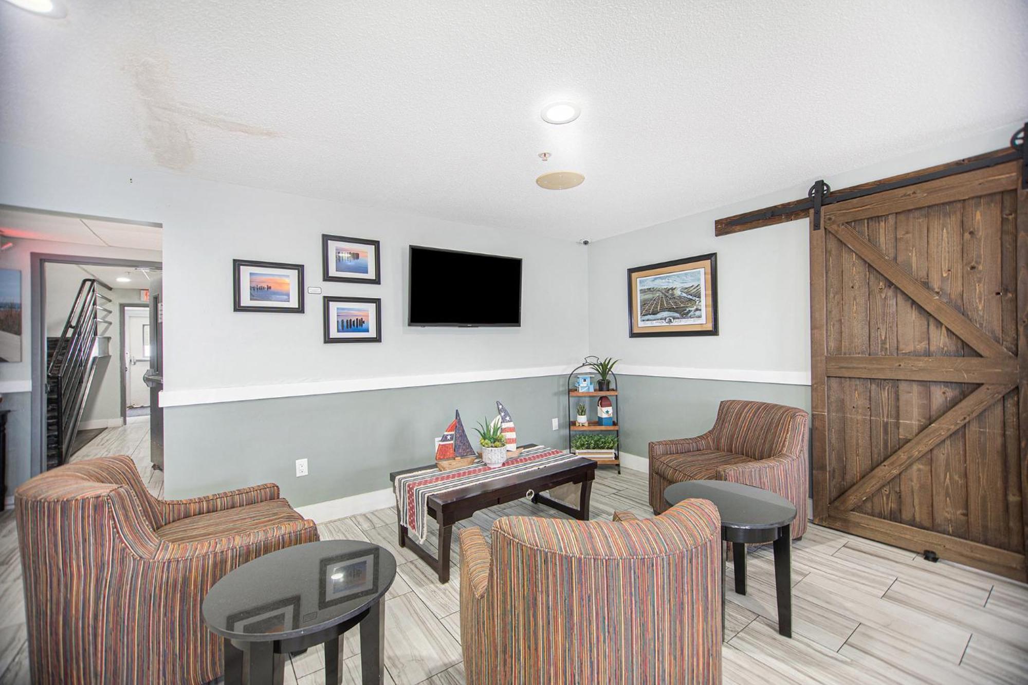 Baymont By Wyndham Motel