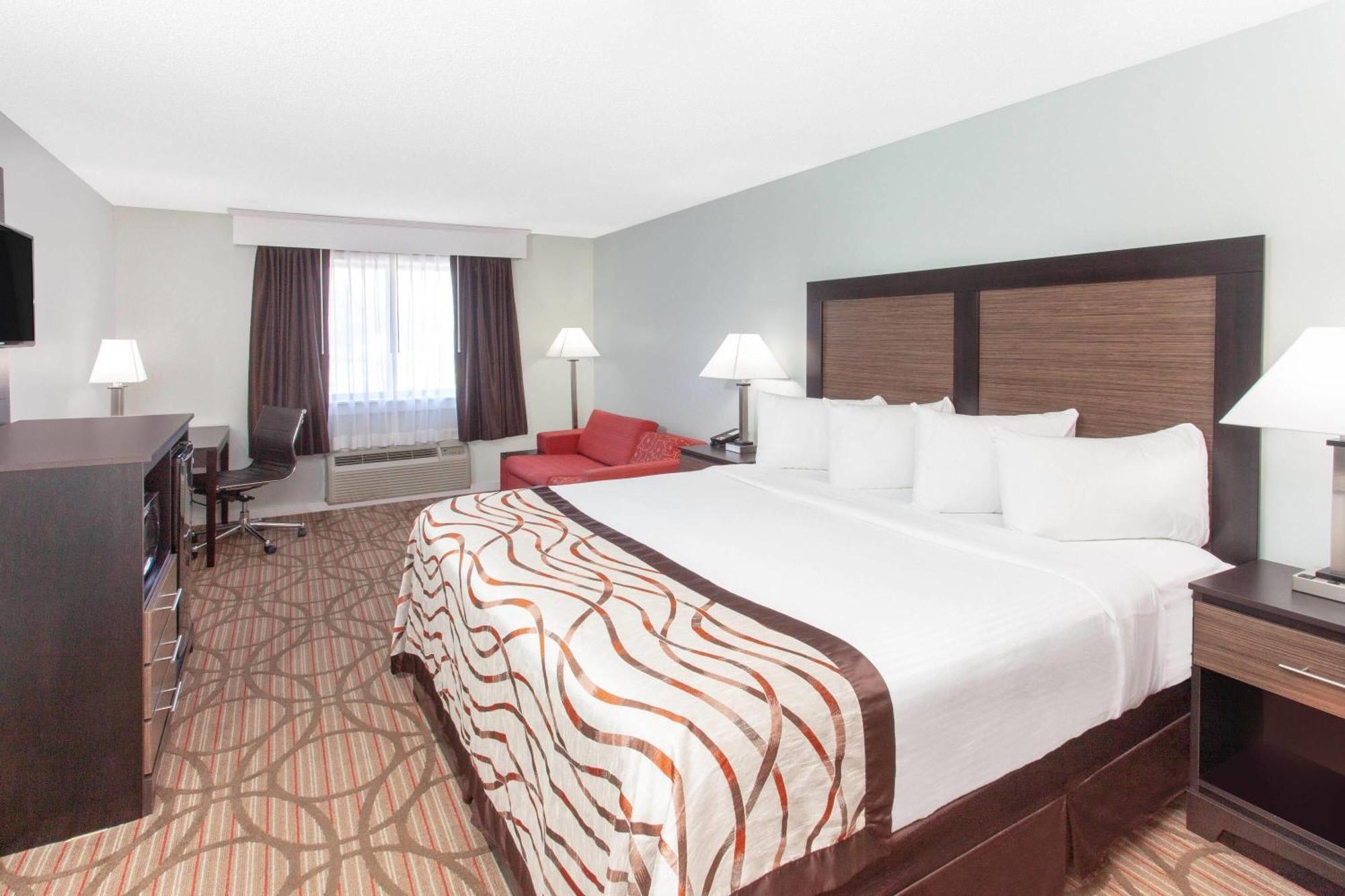 Baymont By Wyndham Motel
