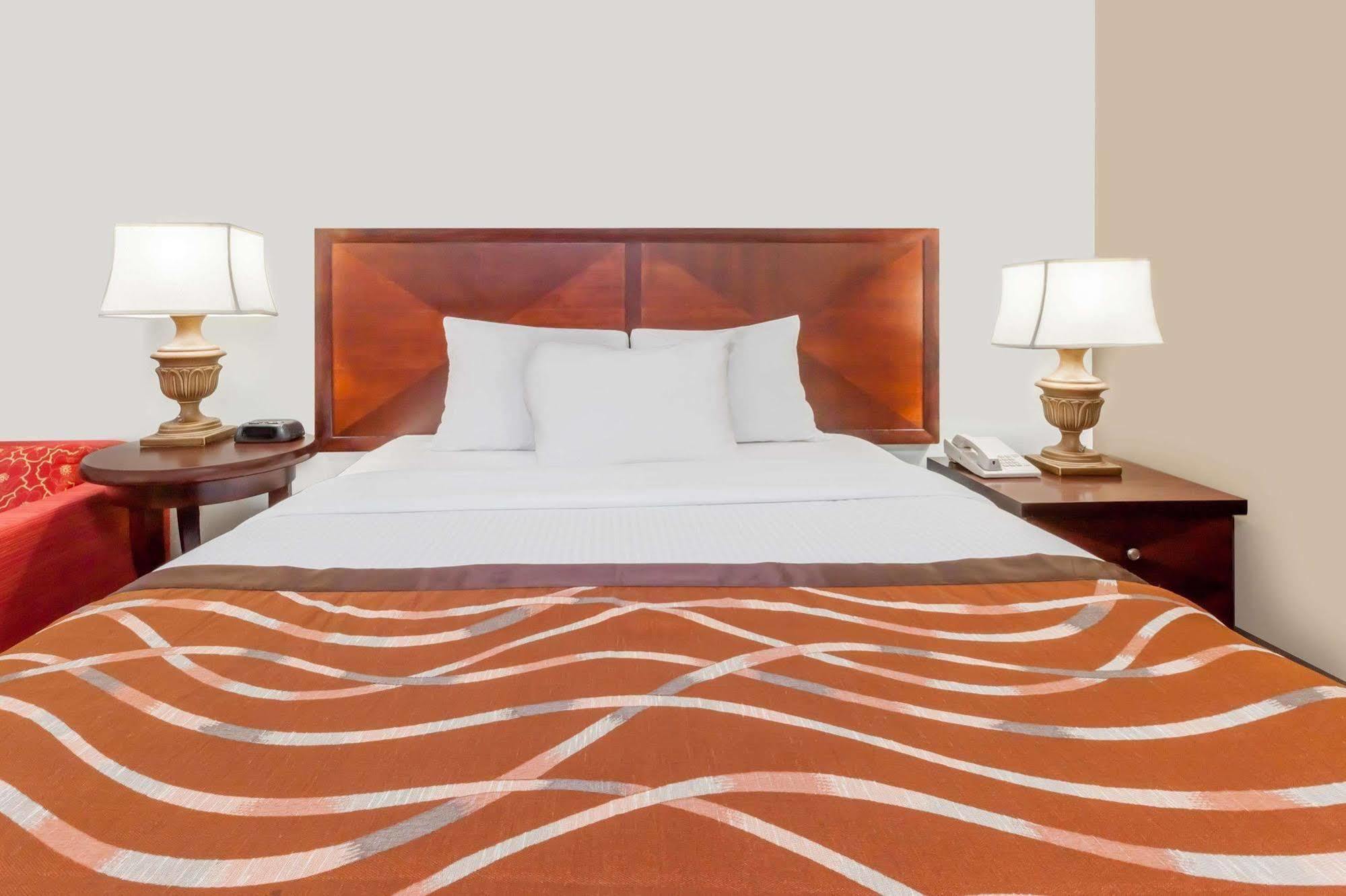 Motel Baymont By Wyndham